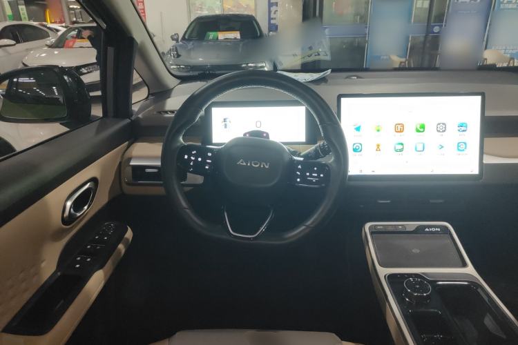 Used AION Y 2022 70 Tech Edition Lithium Iron Phosphate
