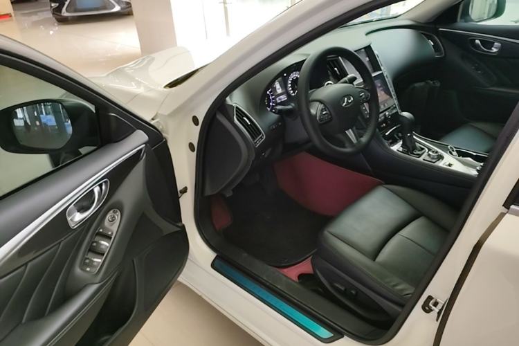 Used Infiniti Q50L 2016 2.0T Comfort Edition Driver Seat