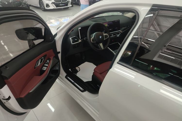 Used BMW 3 Series 2024 325Li M Sport Night Edition Package Driver Seat