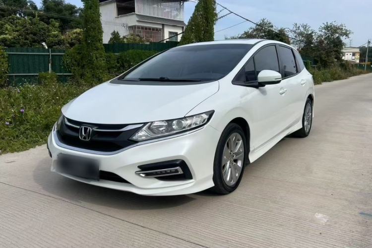 Used Honda Jade 2017 1.8L automatic Comfort version 5 seats