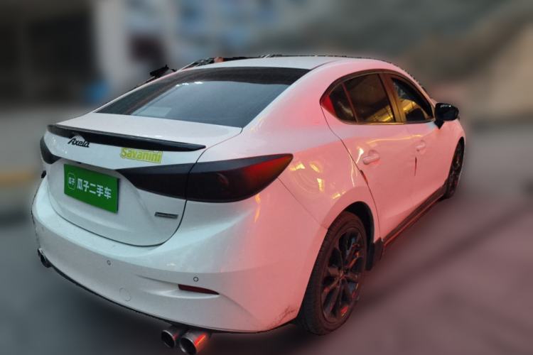 Used Mazda 3 Axela 2014 Sedan 2.0L Automatic Sport Model