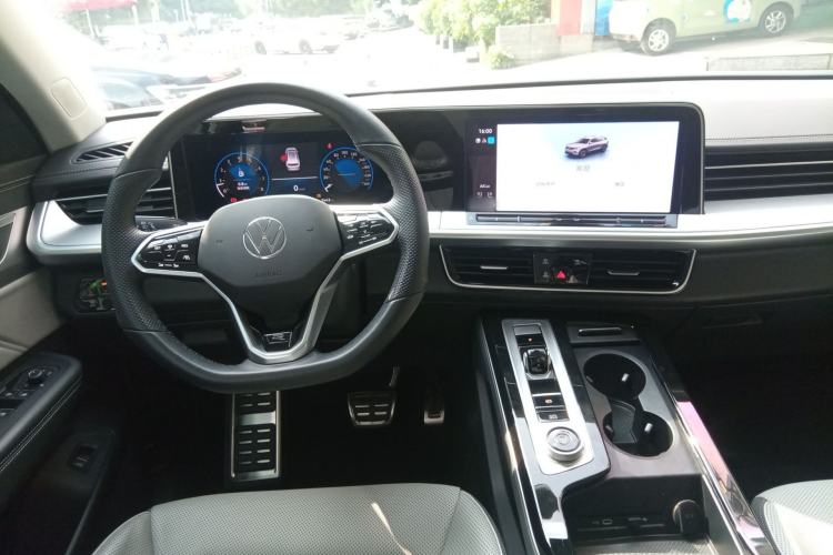 Used Volkswagen Tavendor 2023 380TSI Four-Wheel Drive R-Line Cruise Edition Steering Wheel