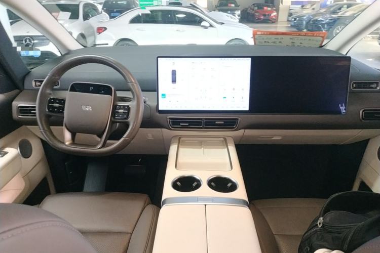 Used Li Auto MEGA 2024 Ultra Model