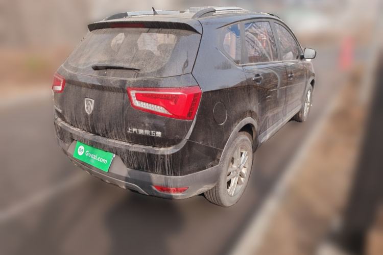 Used Baojun 560 2015 1.8L manual Comfort trim level

