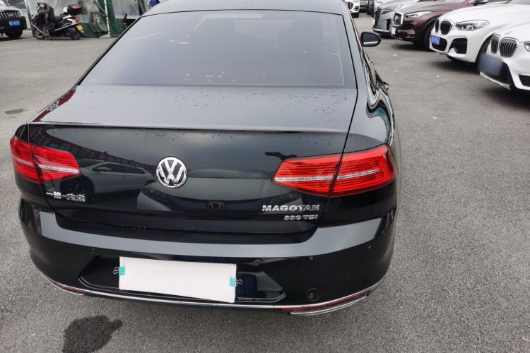 Used Volkswagen Magotan 2018 Facelift 330TSI DSG Luxury Model