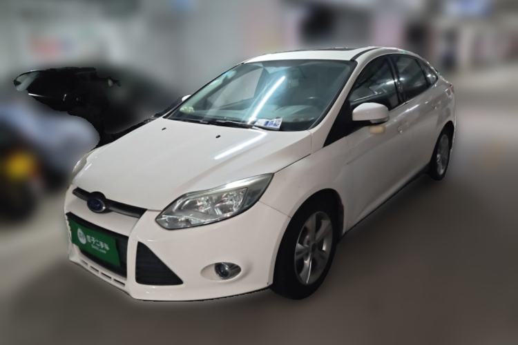 Used Ford Focus 2012 Sedan 1.6L Automatic Fashion Edition