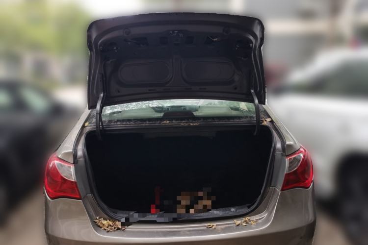 Used Hyundai Celesta 2011 1.6L Automatic Comfort Edition
