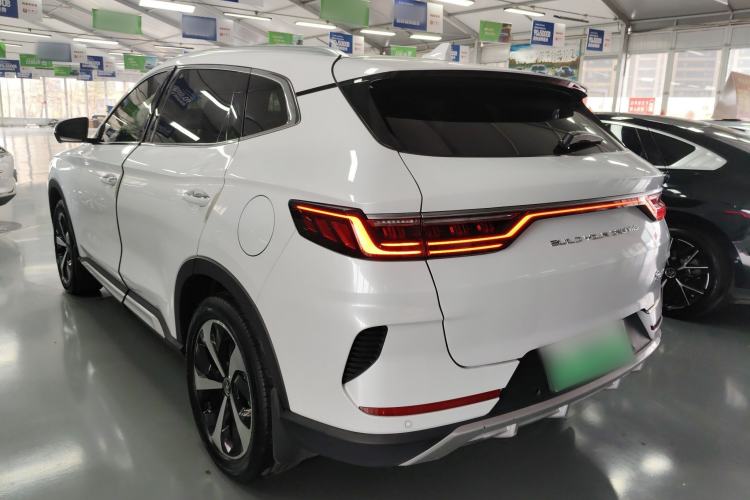 Used BYD Song PLUS New Energy 2021 EV Deluxe Model Exterior 2