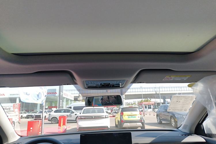 Used Jetta VS8 2026 Model 280TSI Automatic All-Round Edition Headliner