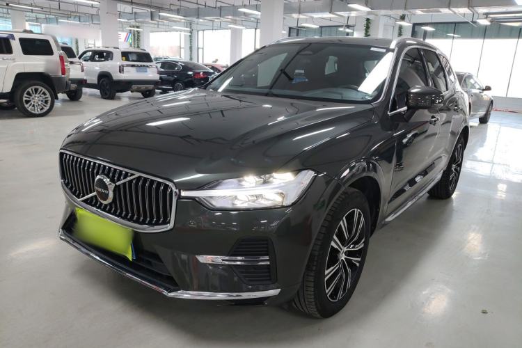 Used Volvo XC60 2022 B5 4x4 Smart Luxury Edition