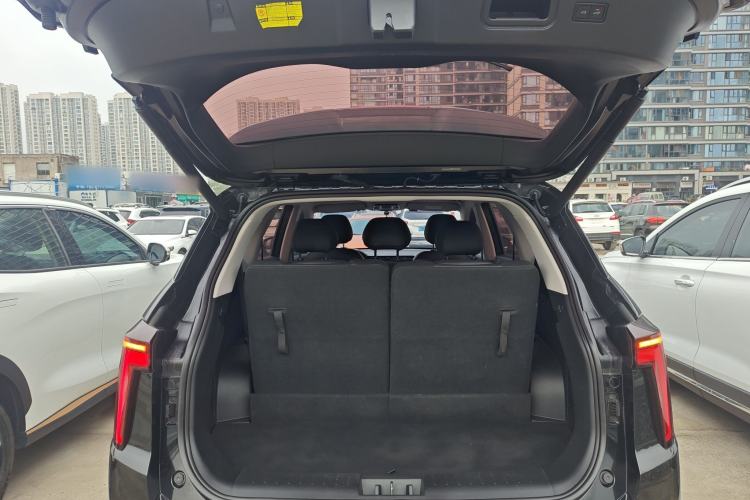 Used SOL X8 PLUS 2023 1.5 TGDI DCT Smart Edition 7-Seater