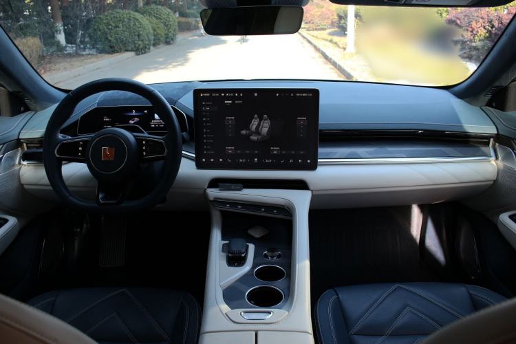 Used Zeekr 001 2022 Ultra-Long Range Dual-Motor YOU Version Interior 5