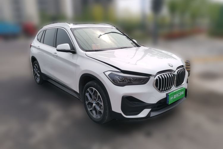 Used BMW X1 2021 Restyled sDrive25Li Leading Edition Front Right 45 Deg