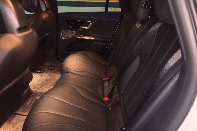 Used Mercedes-Benz EQE 2025 500 4MATIC Luxury Edition