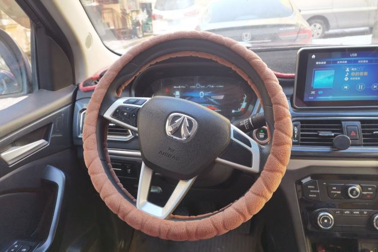 Used BAIC Weiwang M60 2017 1.5L Manual Platinum Edition
