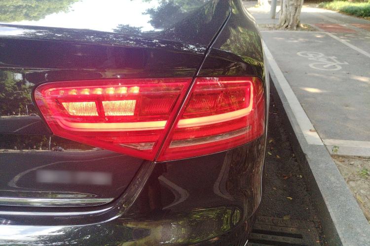 Used Audi A8 2013 A8L 30 FSI Comfort Model
