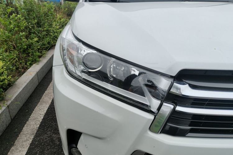 Used Toyota Highlander 2018 2.0T Four-Wheel Drive Prestige Version 7 Seats China VI Standard