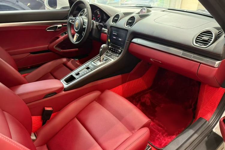 Used Porsche 718 2020 Boxster 2.0T
