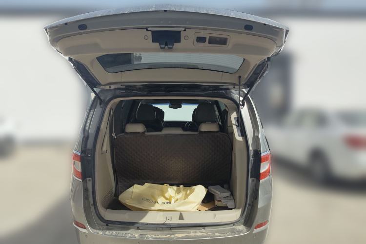 Used Buick GL8 2011 3.0L GT Luxury Business Haoya Edition
