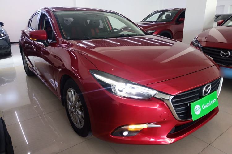 Used Mazda 3 Axela 2017 Hatchback 1.5L Automatic Luxury Model Emission Standard China V