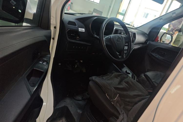 Used CHANGAN KAICHENG Ruixing EM60 2025 Passenger Version Comfort Edition 6 Seats 300 km Range Side-Hinged Doors Driver Seat