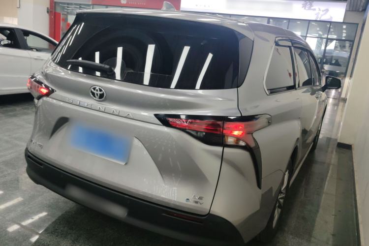 Used Toyota Sienna 2024 2.5L Hybrid Comfort Edition