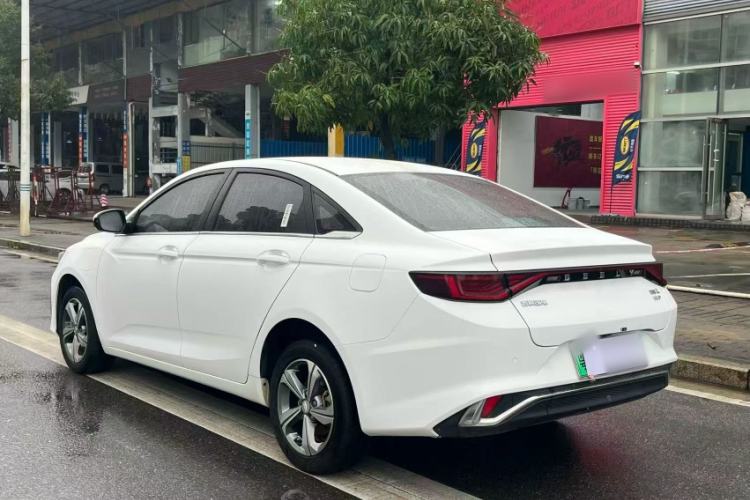 Used Geely Auto Emgrand L HiP 2024 Champion Edition 1.5TD-DHT Pro 100KM Superior Model Exterior 9