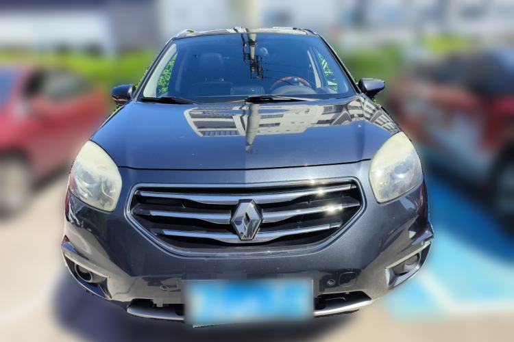 Used Renault Koleos 2013 2.5L Two-Wheel Drive Comfort Edition Front