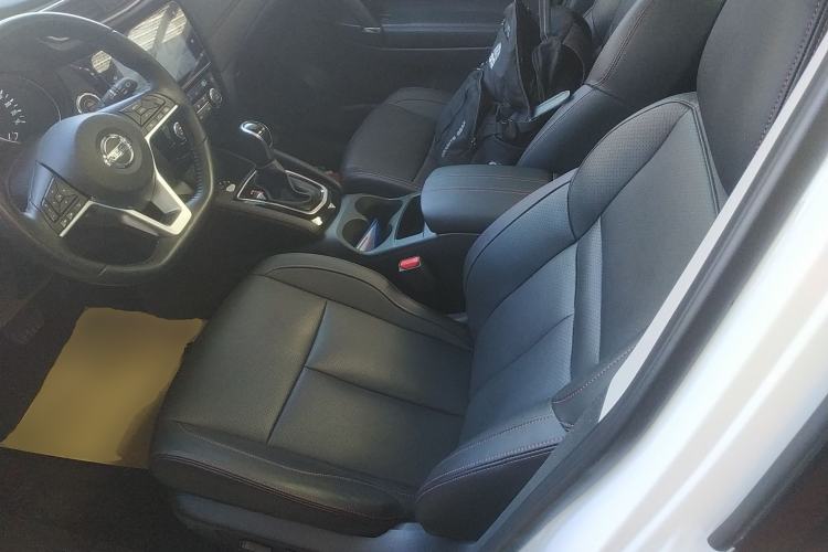 Used Nissan Qashqai 2022 2.0L CVT XV Premier Luxury Edition Left Front Seat