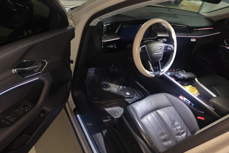 Used Audi e-tron 2019 55 quattro Fashion Edition
