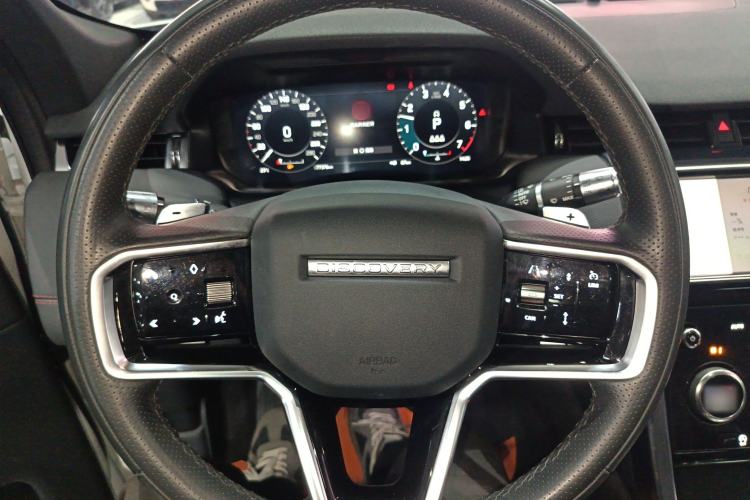 Used Land Rover Discovery Sport 2022 Revised Version 249 PS R-Dynamic S Performance Edition 5 Seats Steering Wheel