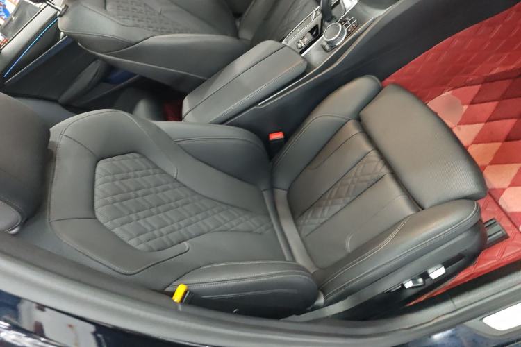 Used BMW 5 Series 2022 525i M Sport Package Right Front Seat