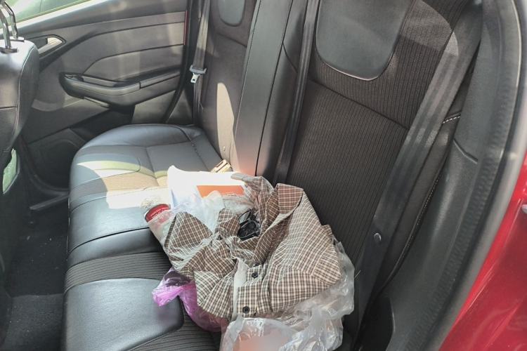 Used Ford Focus 2012 Hatchback 1.6L Automatic Fashion Edition