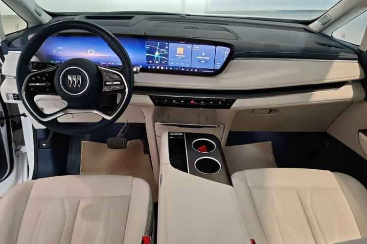 Used Buick GL8 New Energy 2024 Lu Zun Luxury Edition 7-Seater
