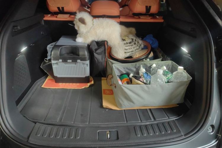 Used Deepal S07 2024 215Max Range-Extended Version Trunk