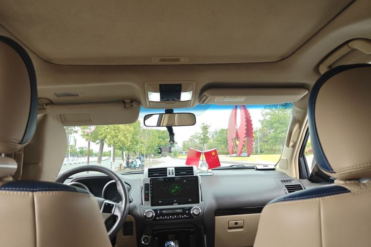 Used Toyota Prado 2015 2.7L Automatic Standard Edition Headliner