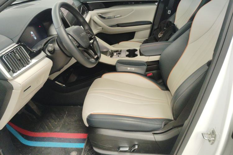 Used BYD Song PLUS New Energy 2024 HONOR Edition DM-i 110km Flagship Model Left Front Seat