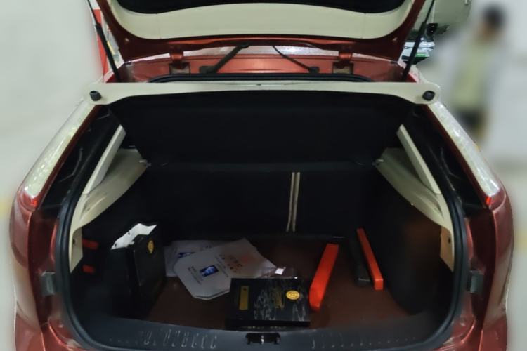 Used Ford Focus 2012 Hatchback Classic 1.8L Automatic Fashion Edition
