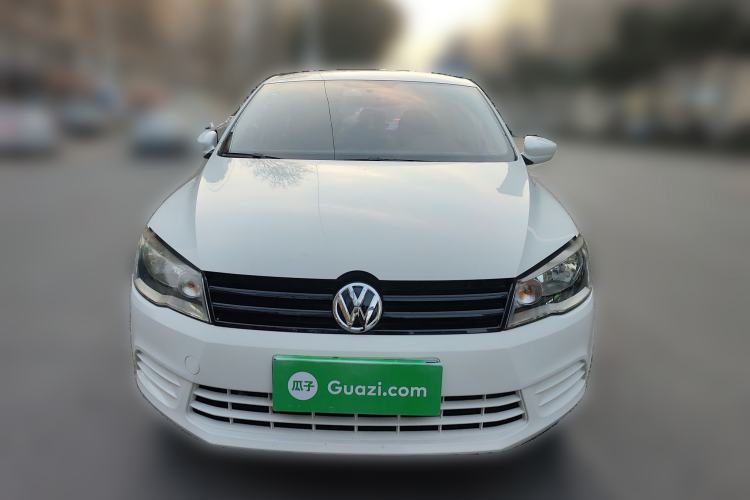 Used Volkswagen Jetta 2015 Value Edition 1.6L Manual Fashionable Style
