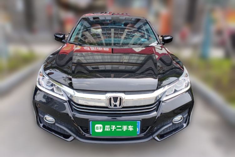 Used Honda Accord 2016 2.0L Comfort Edition Front