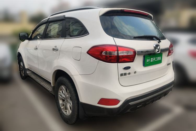 Used JMC Yusheng S350 2013 2.4T Automatic 2WD Diesel Luxury 7-Seater