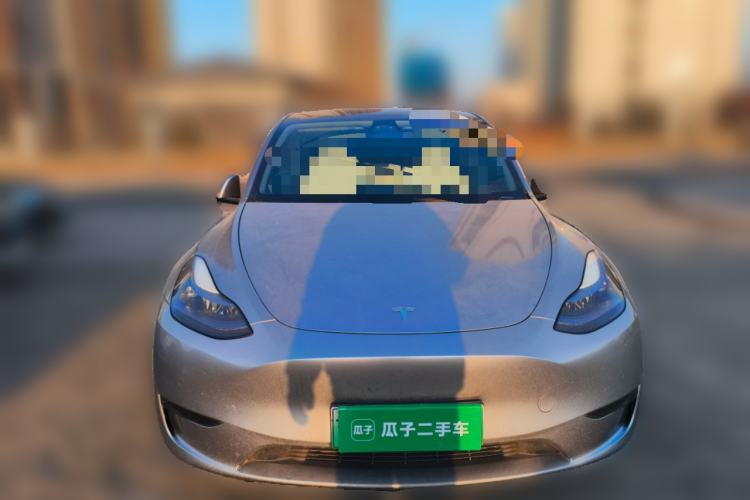 Used Tesla Model Y 2023 High-Performance All-Wheel-Drive Version