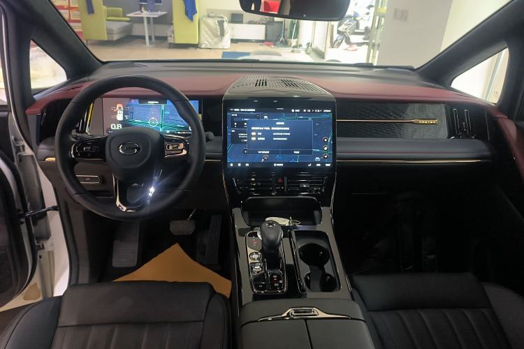 Used GAC Trumpchi M8 2023 Zongshi Series 400T Ultimate Edition
