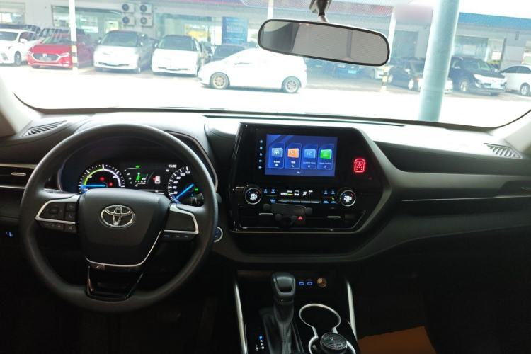 Used Toyota Highlander 2022 Dual-Engine 2.5L Two-Wheel Drive Elite Edition 7-Seater