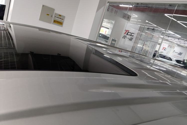 Used VOYAH Dream 2025 PHEV Four-Wheel-Drive Flagship Version – Qiankun Edition