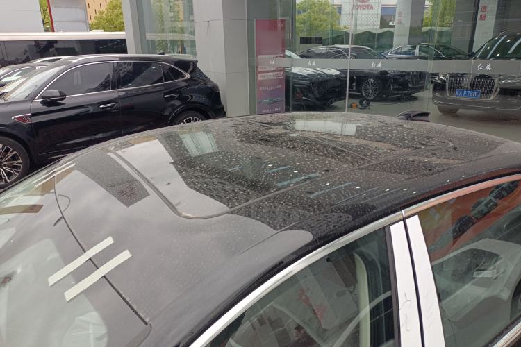 Used Hongqi H5 2025 2.0T Automatic Flag Edition – 500 000 Units Commemorative Version