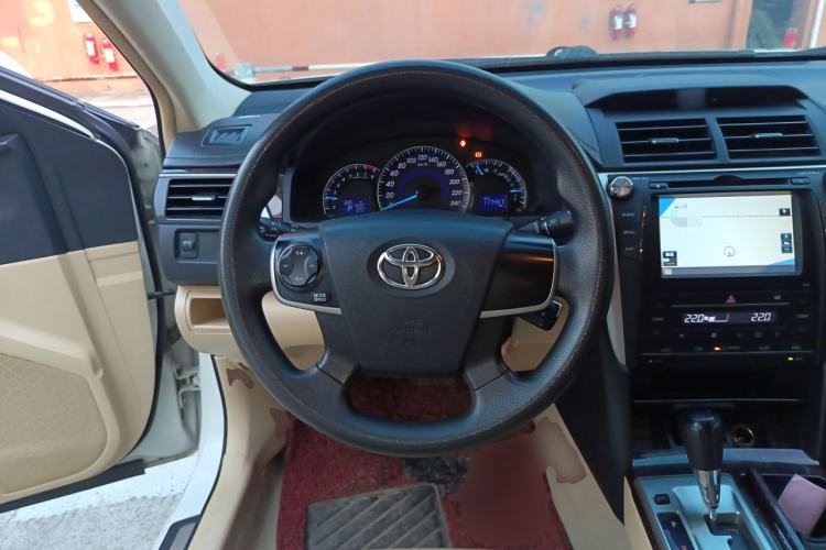 Used Toyota Camry 2015 2.0E Elite Edition Steering Wheel