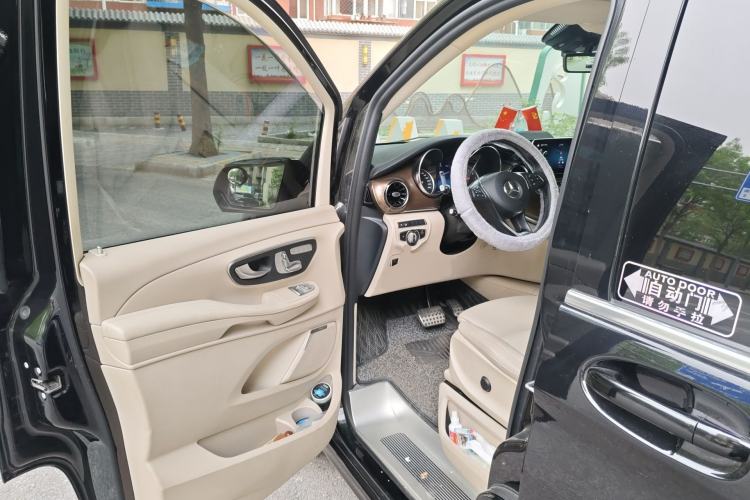 Used Mercedes-Benz V-Class 2022 V 260 L Long Wheelbase Prestige Edition