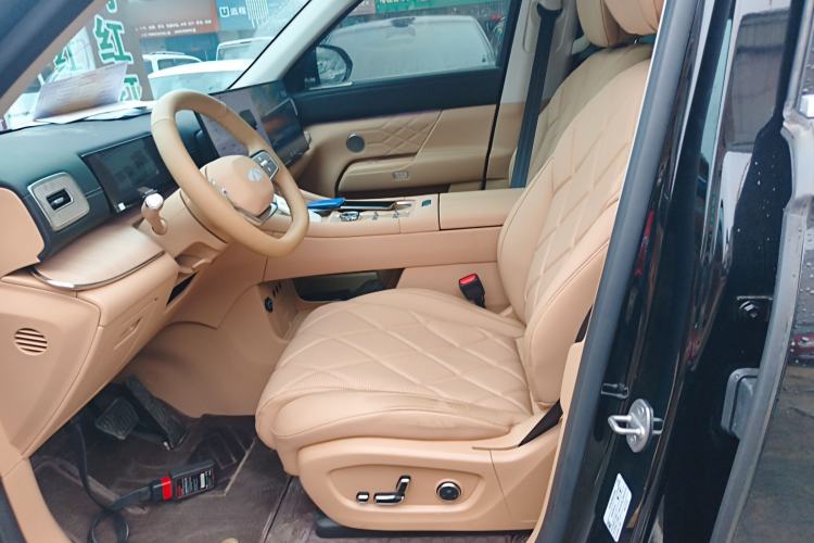 Used Chery Fengyun T11 2026 Model 220 All-Wheel Drive Family Fun Edition Left Front Seat