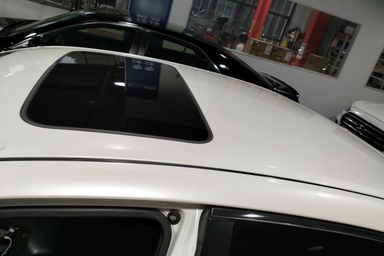 Used Toyota Reiz 2013 2.5V Shangrui Edition Roof